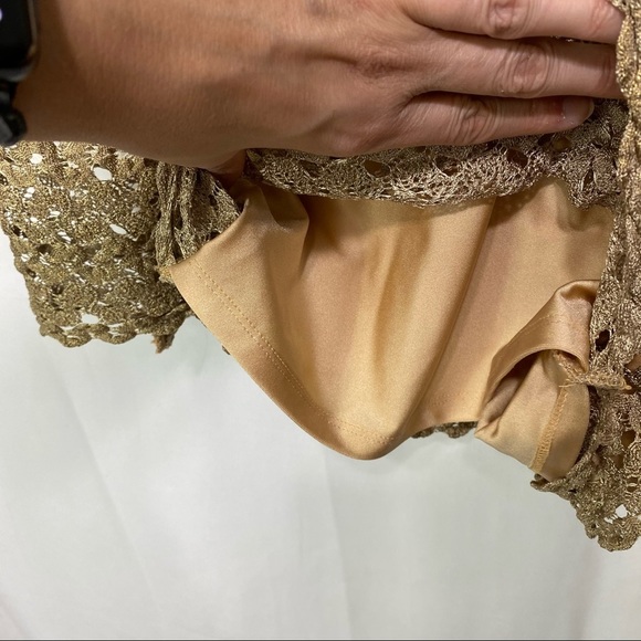 NWT-Dolce Vita Gold Lace Crochet Romper M - Picture 7 of 10